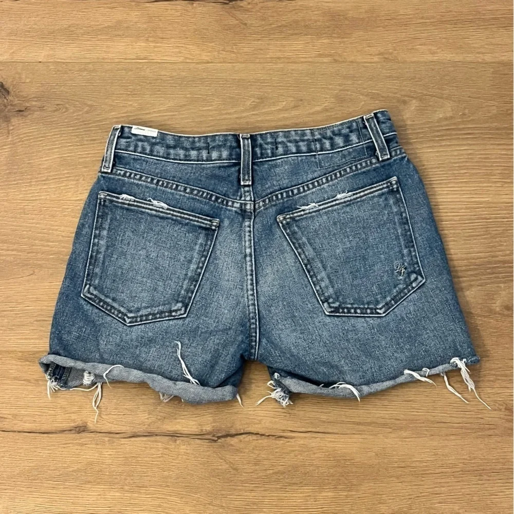 Lovers + Friends | Luca Boyfriend distressed denim Jean shorts Women’s size 26 - Picture 6 of 12
